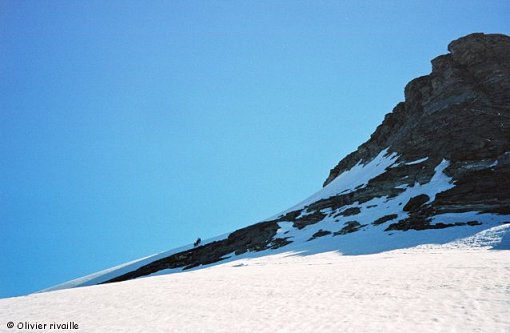 descente du sommet sur le Glacier du Grand Fond